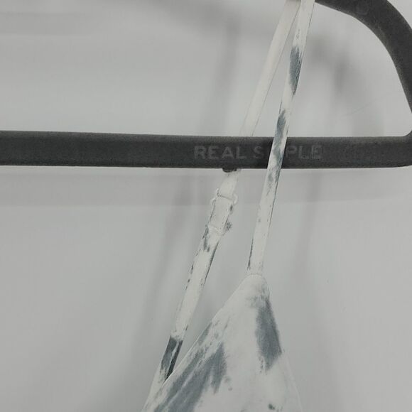 Vici tank top, small,‎ gray, and white design. Great layering. - Picture 3 of 7